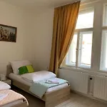 Queens Apartments