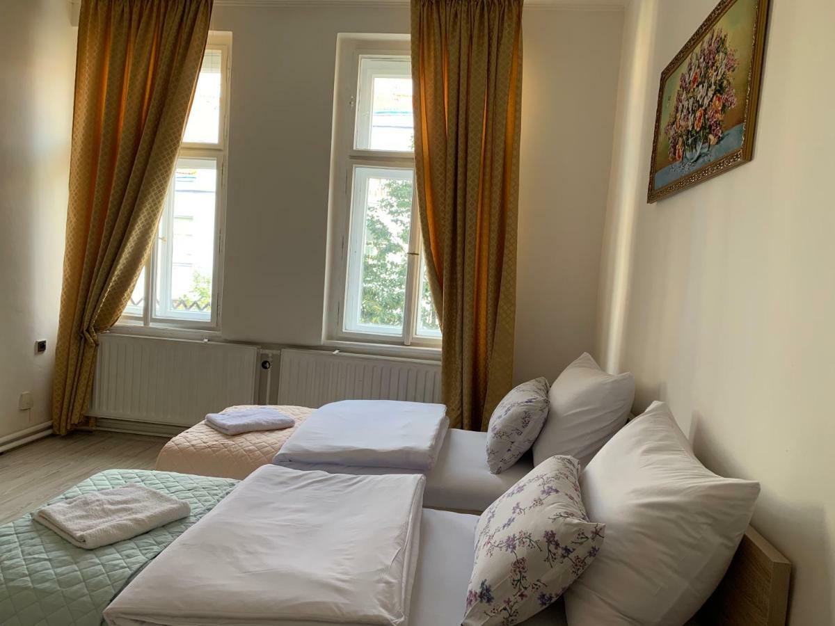 Queens Apartment